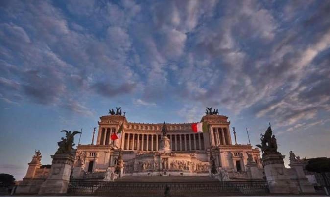 Le Rondini Apartment, 5 Persone, 2 Balconi, Policlinico Tor Vergata E Casilino Rome Luaran gambar